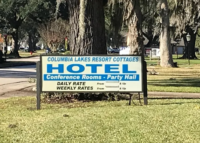Columbia Lakes Hotel & Conference Center