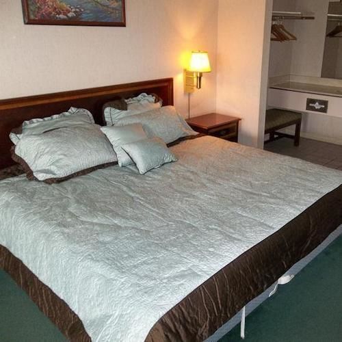 Columbia Lakes & Conference Center Resort